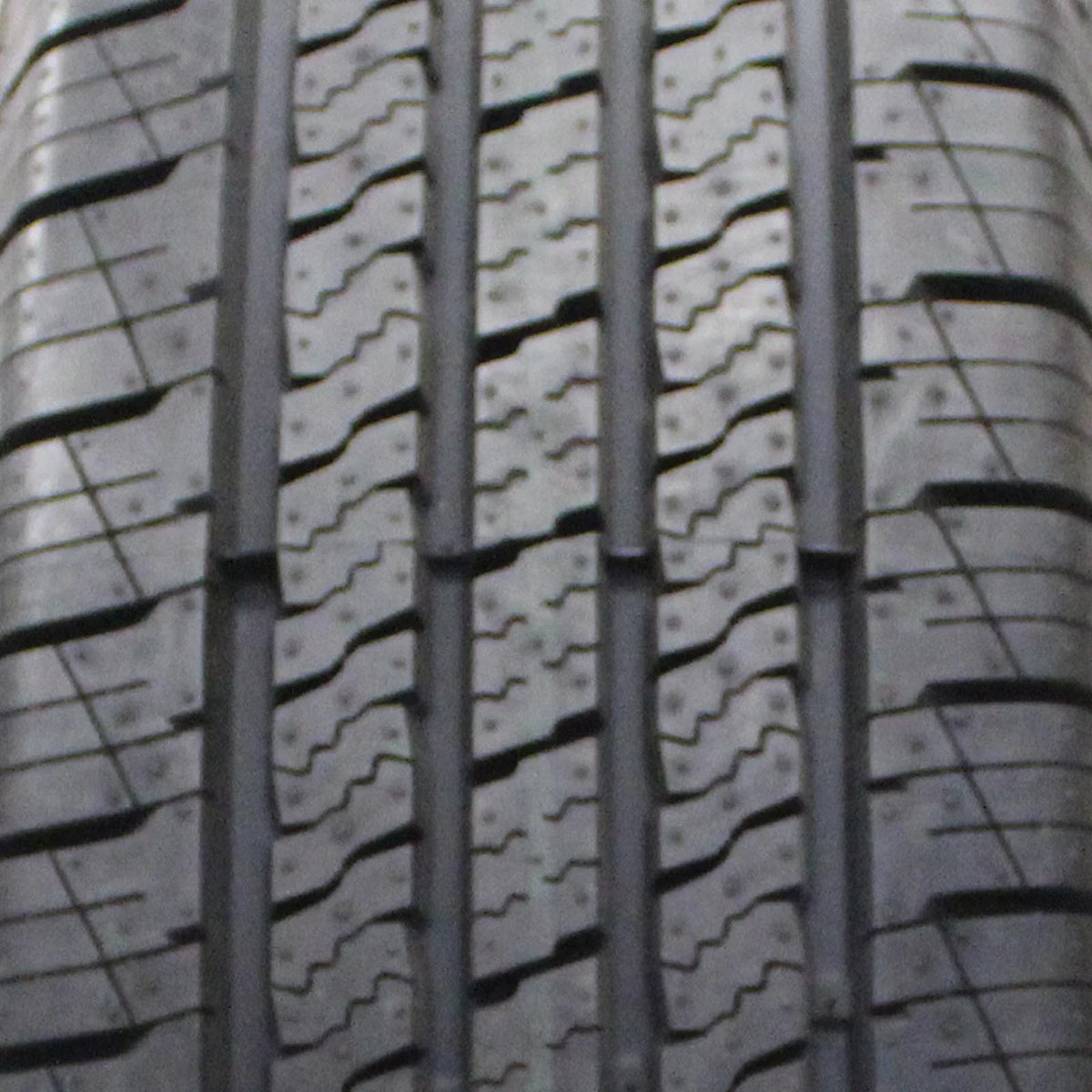 Lexani LXHT-206 Highway 245/60R18 105H SUV/Crossover Tire